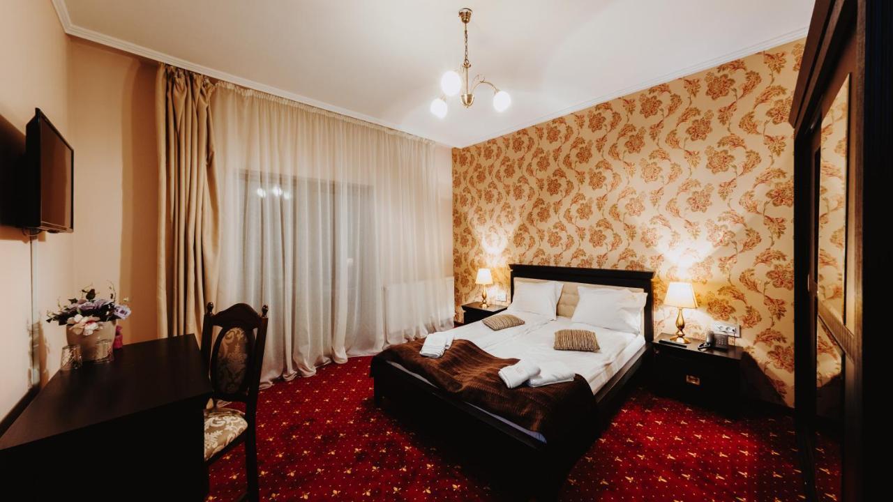 Hotel Aries Vartop Exterior foto