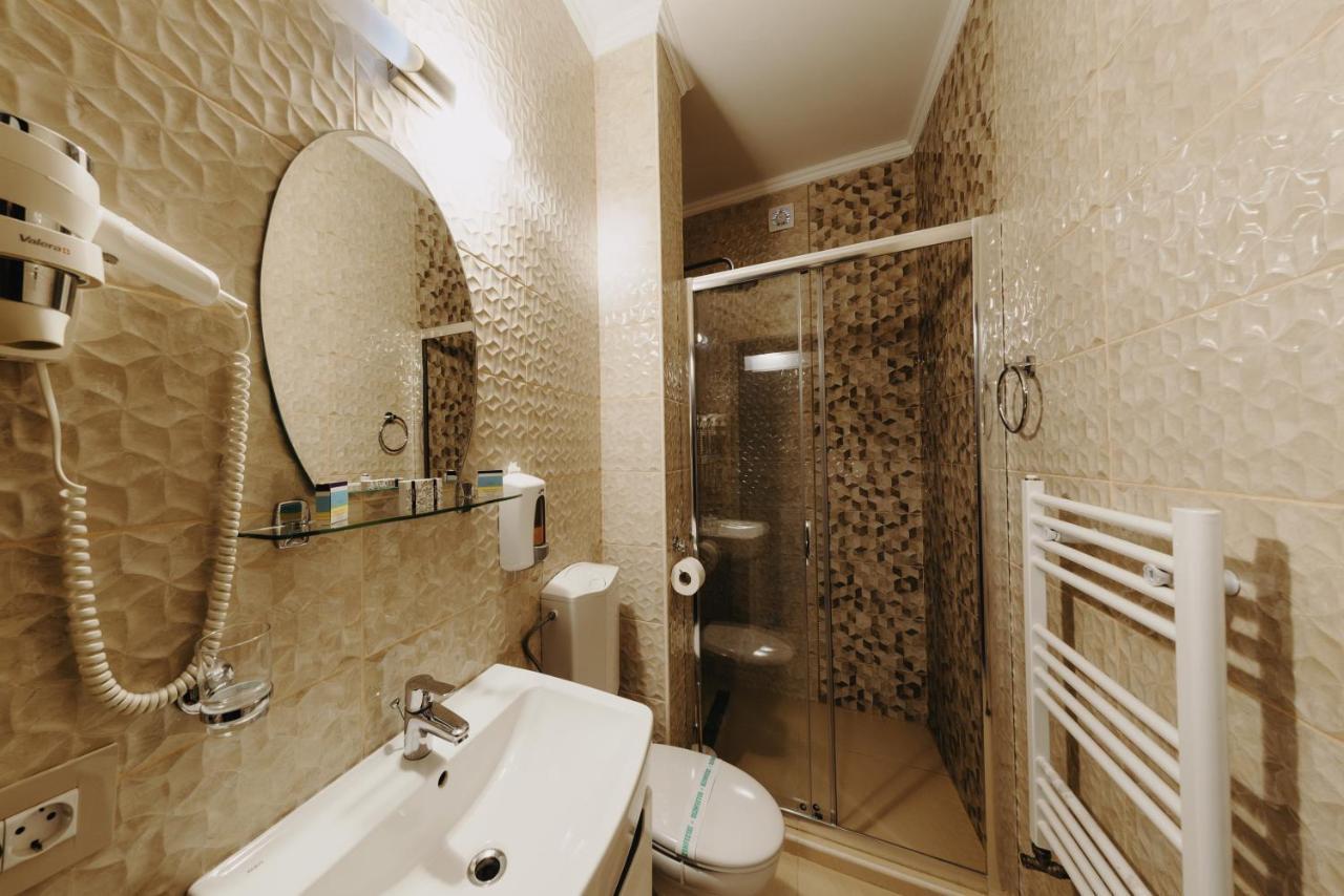 Hotel Aries Vartop Exterior foto