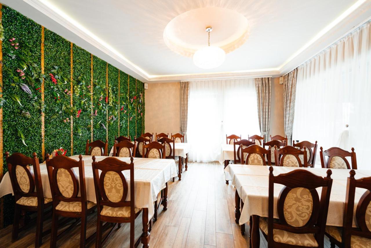 Hotel Aries Vartop Exterior foto