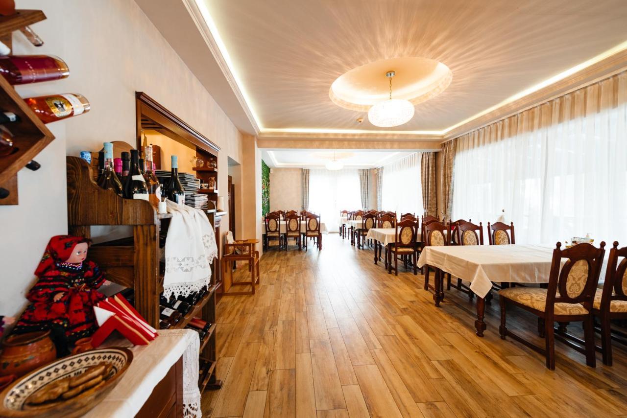 Hotel Aries Vartop Exterior foto